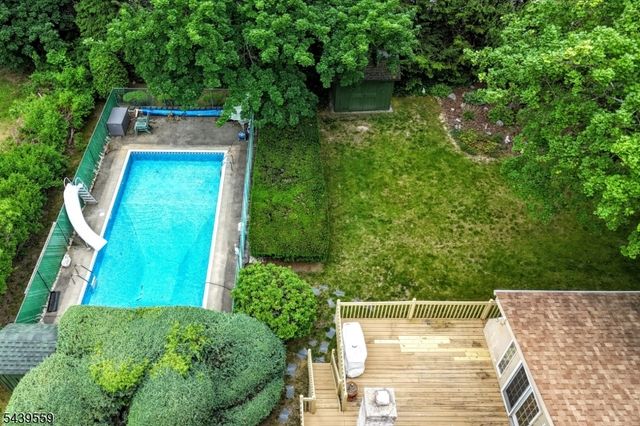 9 Ricker Rd, West Milford Twp., NJ 07435