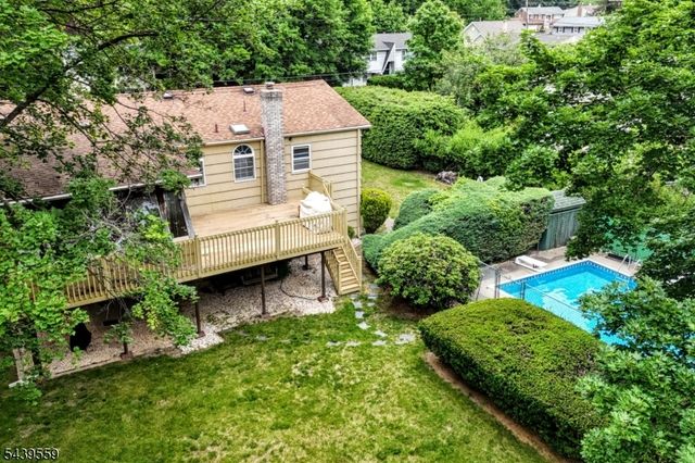 9 Ricker Rd, West Milford Twp., NJ 07435