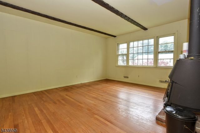 9 Ricker Rd, West Milford Twp., NJ 07435