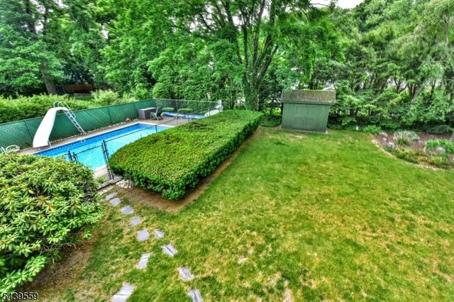 9 Ricker Rd, West Milford Twp., NJ 07435