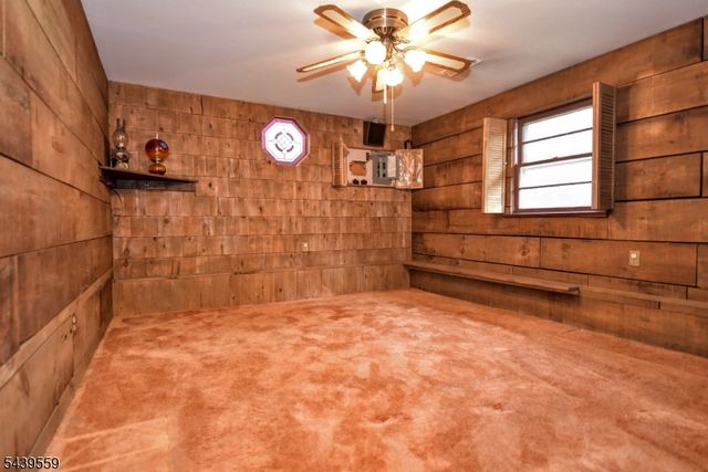9 Ricker Rd, West Milford Twp., NJ 07435