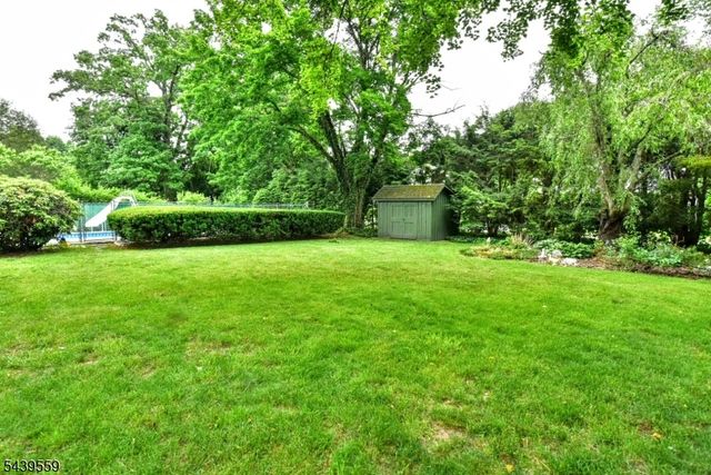9 Ricker Rd, West Milford Twp., NJ 07435