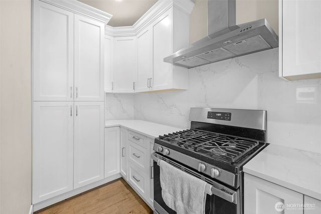 20214 104th Place SE, Kent, WA 98031