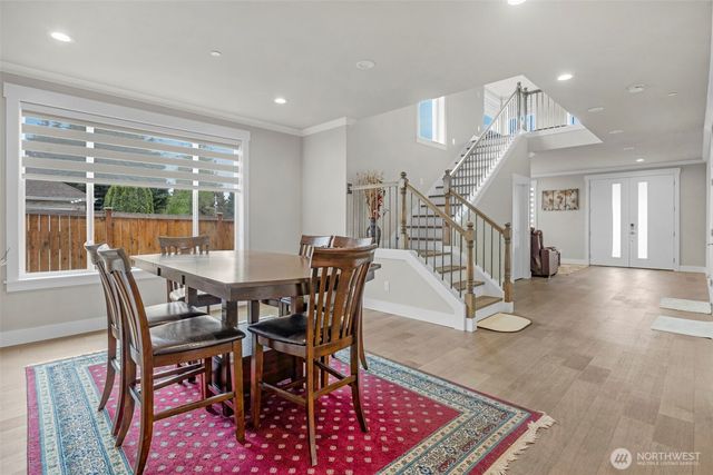 20214 104th Place SE, Kent, WA 98031