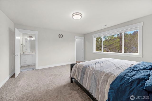 20214 104th Place SE, Kent, WA 98031