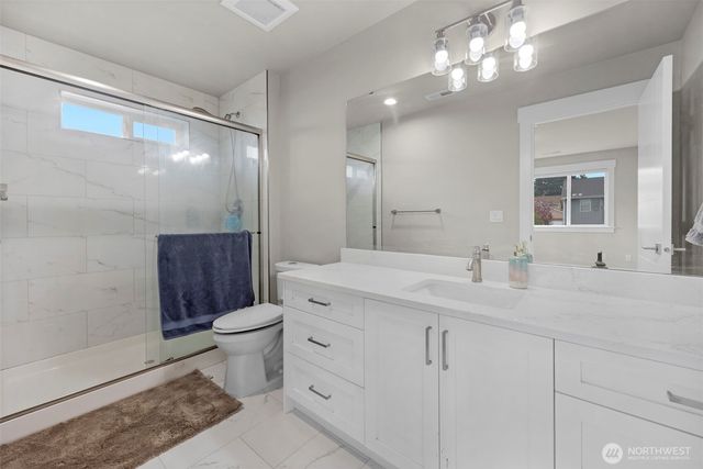 20214 104th Place SE, Kent, WA 98031