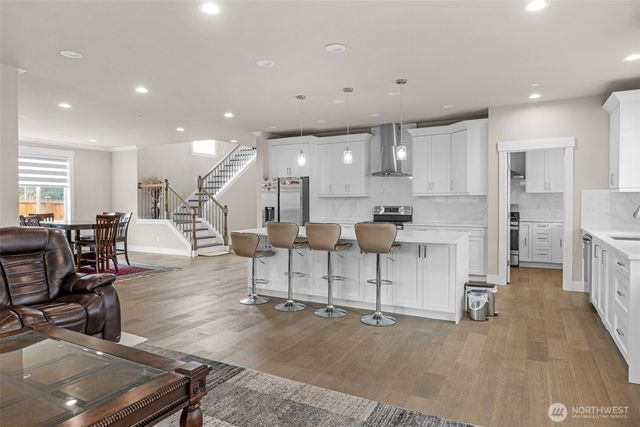 20214 104th Place SE, Kent, WA 98031