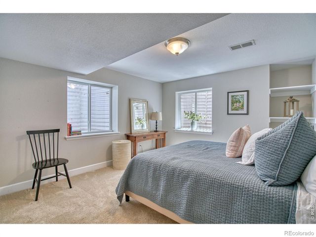 4933 Eagan Circle, Longmont, CO 80503