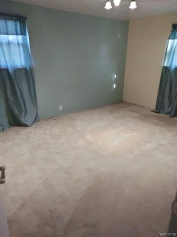 2827 Torrey Avenue, Ann Arbor, MI 48108