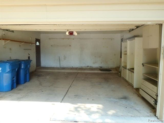 2827 Torrey Avenue, Ann Arbor, MI 48108