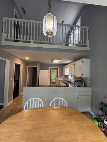 3728 Spring Leaf Lane, Acworth, GA 30101