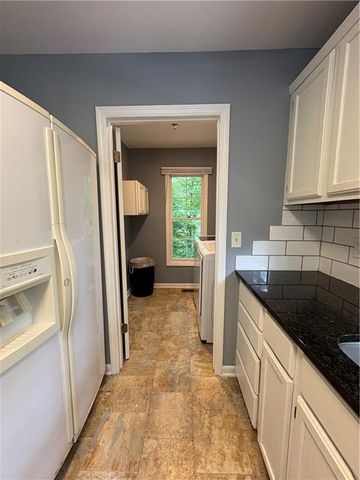 3728 Spring Leaf Lane, Acworth, GA 30101