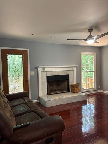 3728 Spring Leaf Lane, Acworth, GA 30101