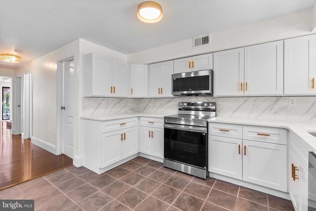 75 GUNNING LN #28, Downingtown, PA 19335
