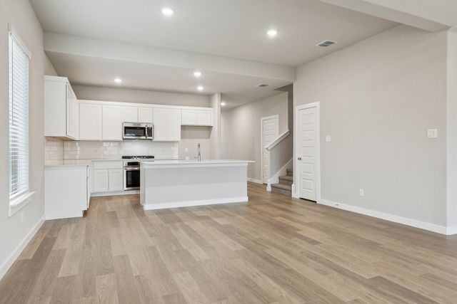 1013 Ocean Breeze Way, Princeton, TX 75407