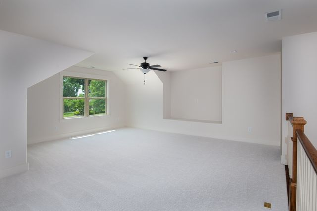 2064 Blackstone Drive, Hendersonville, TN 37075