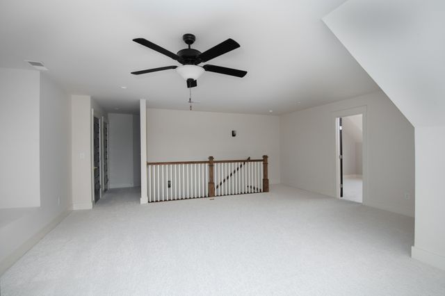 2064 Blackstone Drive, Hendersonville, TN 37075