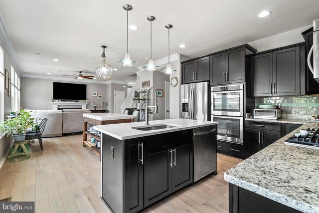 209 WINDOM WAY, Frederick, MD 21702