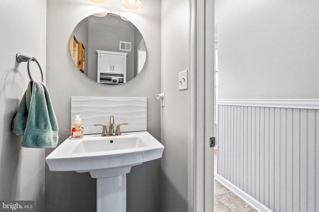 209 WINDOM WAY, Frederick, MD 21702