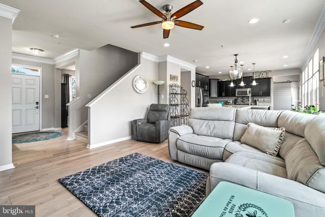 209 WINDOM WAY, Frederick, MD 21702