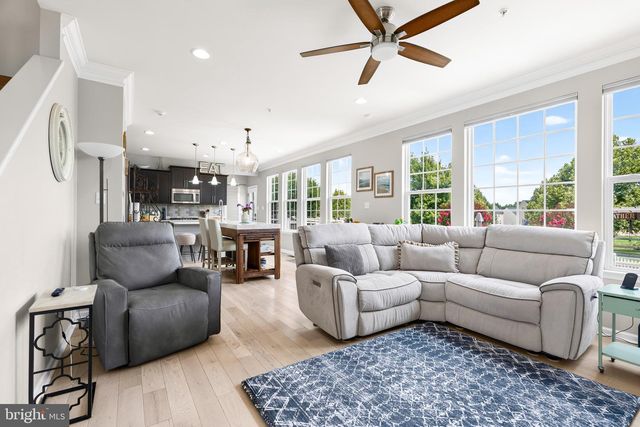209 WINDOM WAY, Frederick, MD 21702