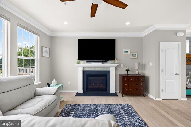 209 WINDOM WAY, Frederick, MD 21702