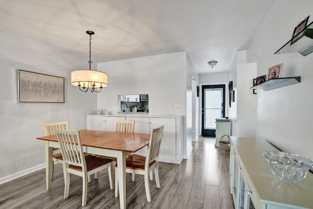 8390 Lagos De Campo Boulevard 301, Tamarac, FL 33321