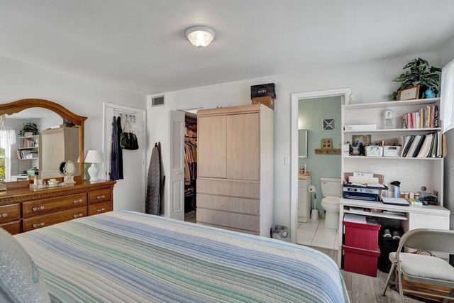 8390 Lagos De Campo Boulevard 301, Tamarac, FL 33321