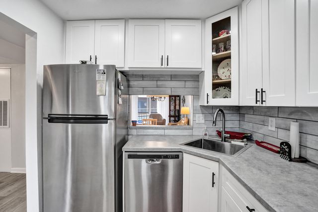 8390 Lagos De Campo Boulevard 301, Tamarac, FL 33321