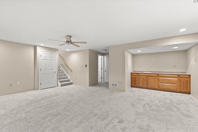 1464 32nd AVENUE, Kenosha, WI 53144