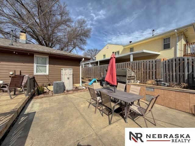 8313 Ruggles Street, Omaha, NE 68134