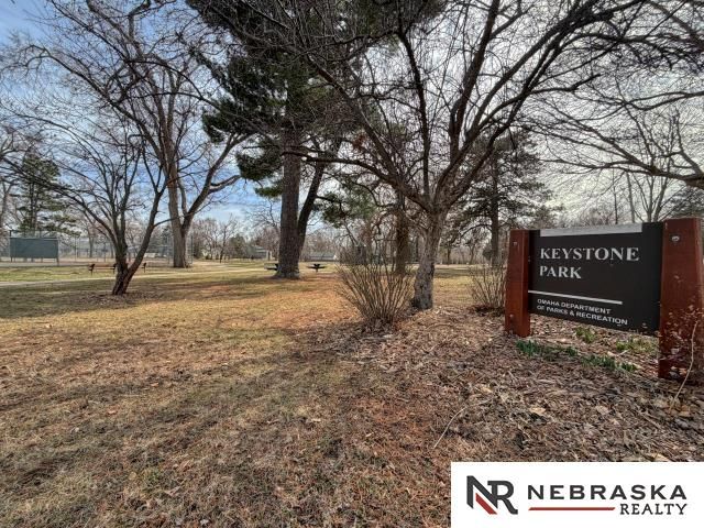 8313 Ruggles Street, Omaha, NE 68134