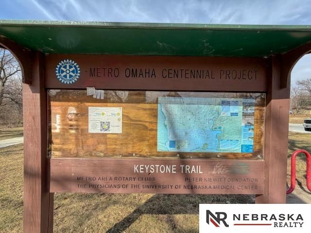 8313 Ruggles Street, Omaha, NE 68134