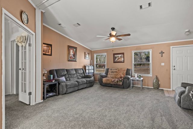 8155 Nasturtium Road, Ore City, TX 75683