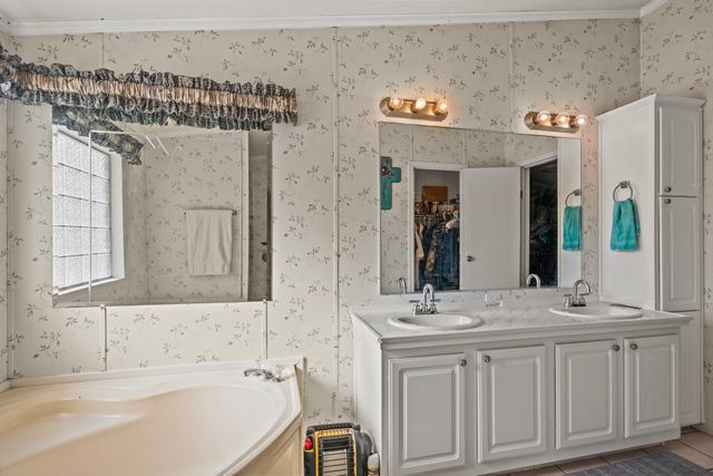 8155 Nasturtium Road, Ore City, TX 75683