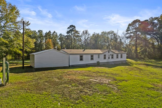 8155 Nasturtium Road, Ore City, TX 75683