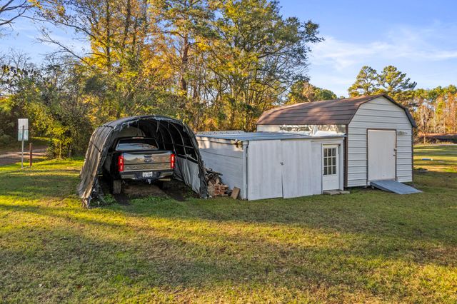 8155 Nasturtium Road, Ore City, TX 75683