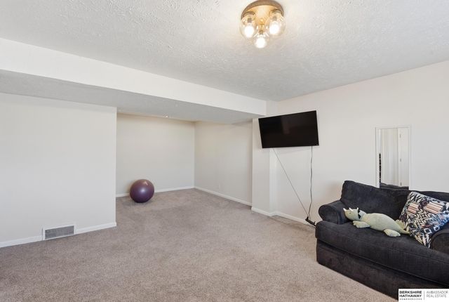 3421 E Dutchman Circle, Bellevue, NE 68123