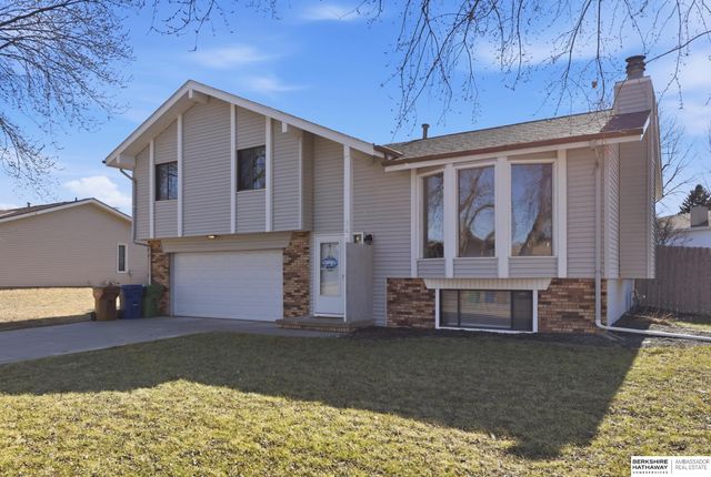3421 E Dutchman Circle, Bellevue, NE 68123