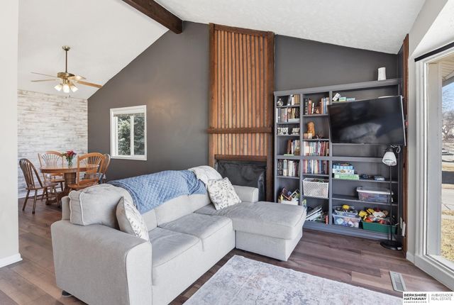3421 E Dutchman Circle, Bellevue, NE 68123