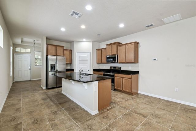 8197 LAKEVIEW CROSSING DRIVE, Winter Garden, FL 34787