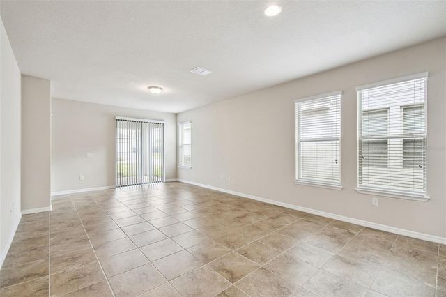 8197 LAKEVIEW CROSSING DRIVE, Winter Garden, FL 34787