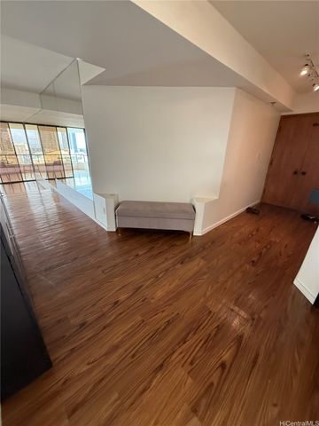 1221 Victoria Street 1705, Honolulu, HI 96814