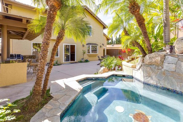 1025 Monterey Vista Way, Encinitas, CA 92024