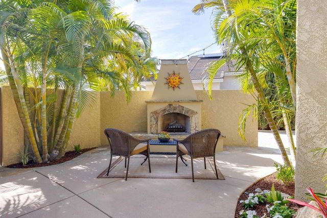 1025 Monterey Vista Way, Encinitas, CA 92024