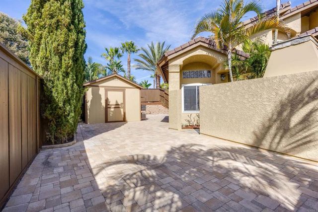 1025 Monterey Vista Way, Encinitas, CA 92024