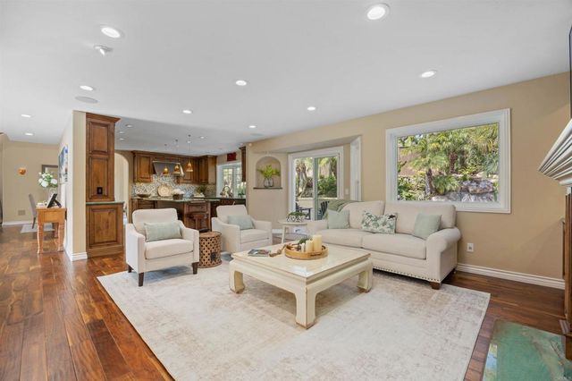 1025 Monterey Vista Way, Encinitas, CA 92024