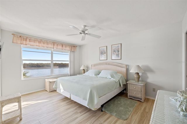 4310 FALMOUTH DRIVE 307, Longboat Key, FL 34228