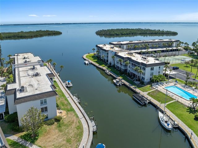 4310 FALMOUTH DRIVE 307, Longboat Key, FL 34228