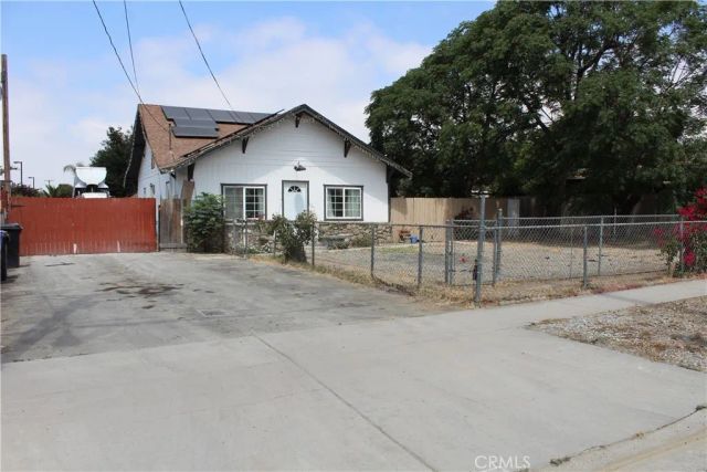 8296 Cypress, Fontana, CA 92335